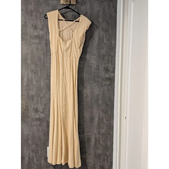 Women's ASOS DESIGN Beige Maxi Dress Size 6 - Picture 4 of 6